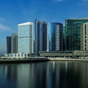 Radisson Blu Hotel, Waterfront Dubai