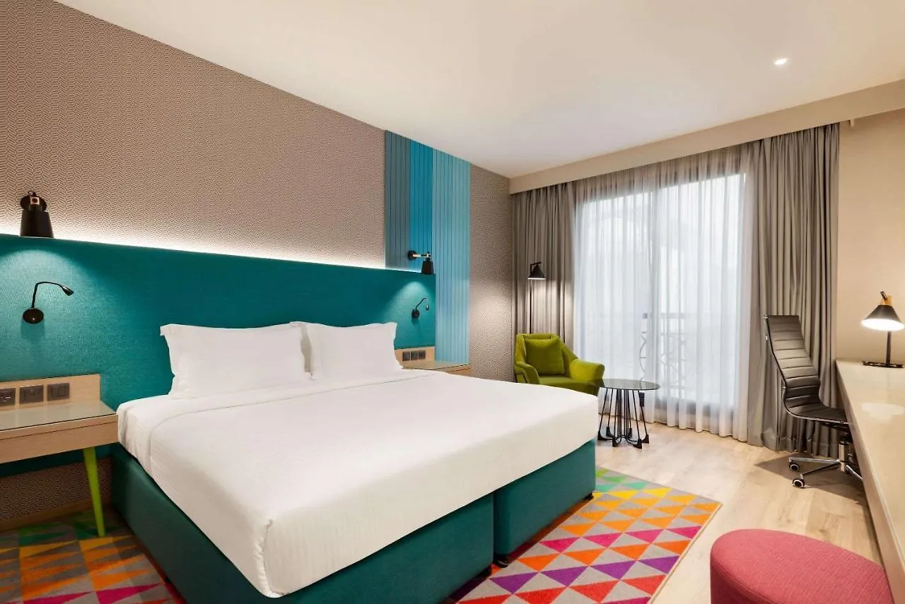 **** Hotel La Quinta By Wyndham Dubai Jumeirah Vereinigte Arabische Emirate