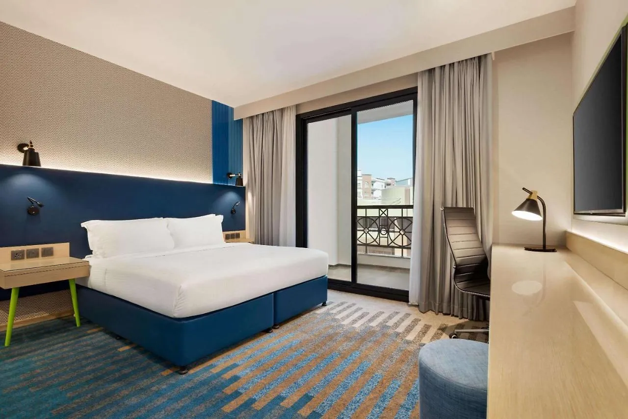 La Quinta By Wyndham Dubai Jumeirah Hotell