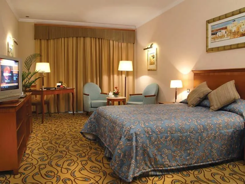 La Quinta By Wyndham Dubai Jumeirah Hotell