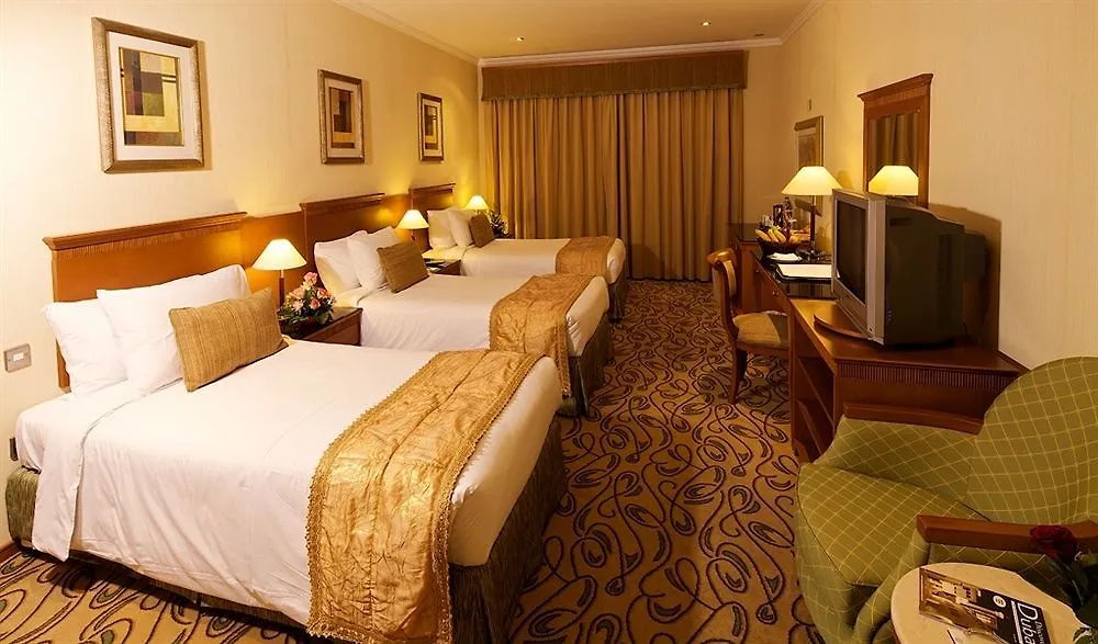 La Quinta By Wyndham Dubai Jumeirah Hotell