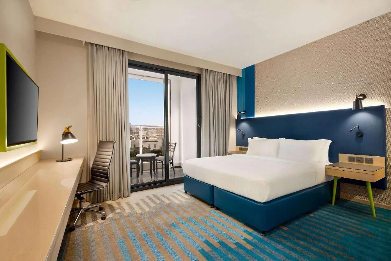 La Quinta By Wyndham Dubai Jumeirah